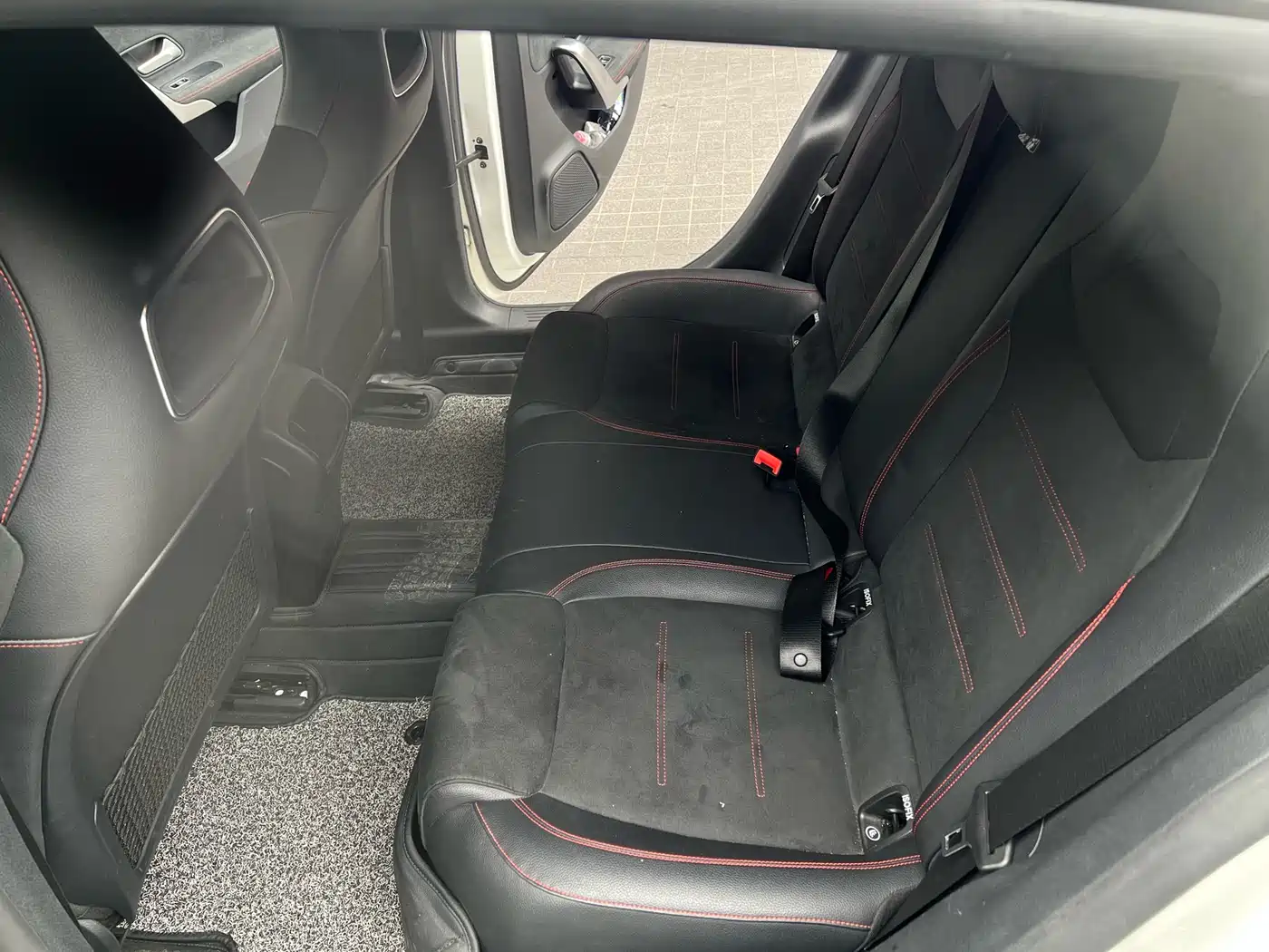 Mercedes-Benz CLA (Import) 2020 CLA 200 Shooting Brake фото 13