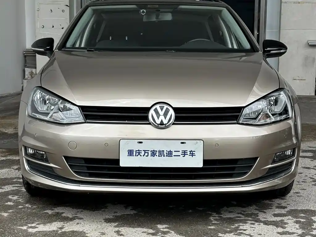 Volkswagen Golf 2017 230TSI Auto Comfort Millionth Anniversary Edition фото 18