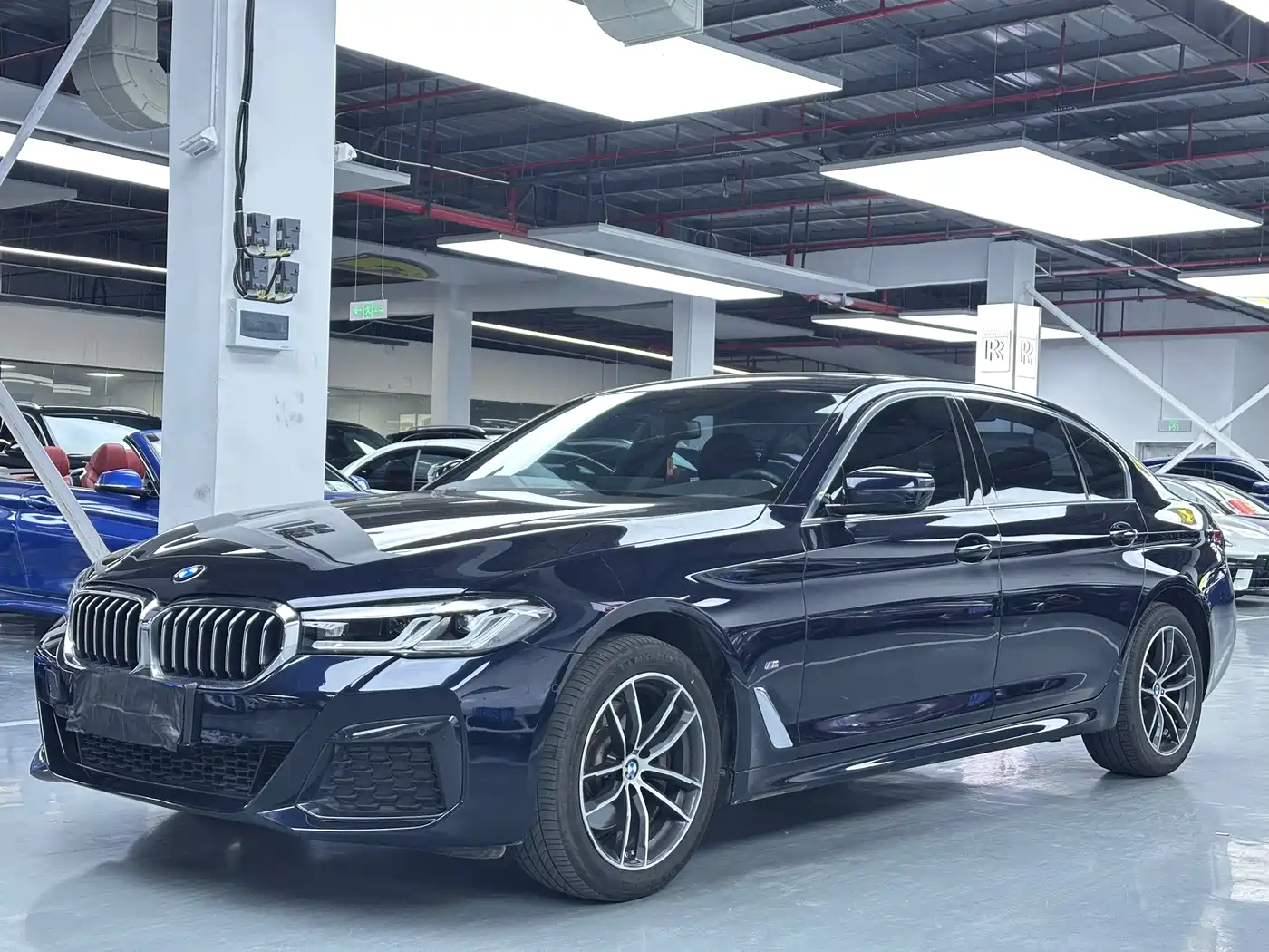 BMW 5 Series 2022 525Li M Sport Package