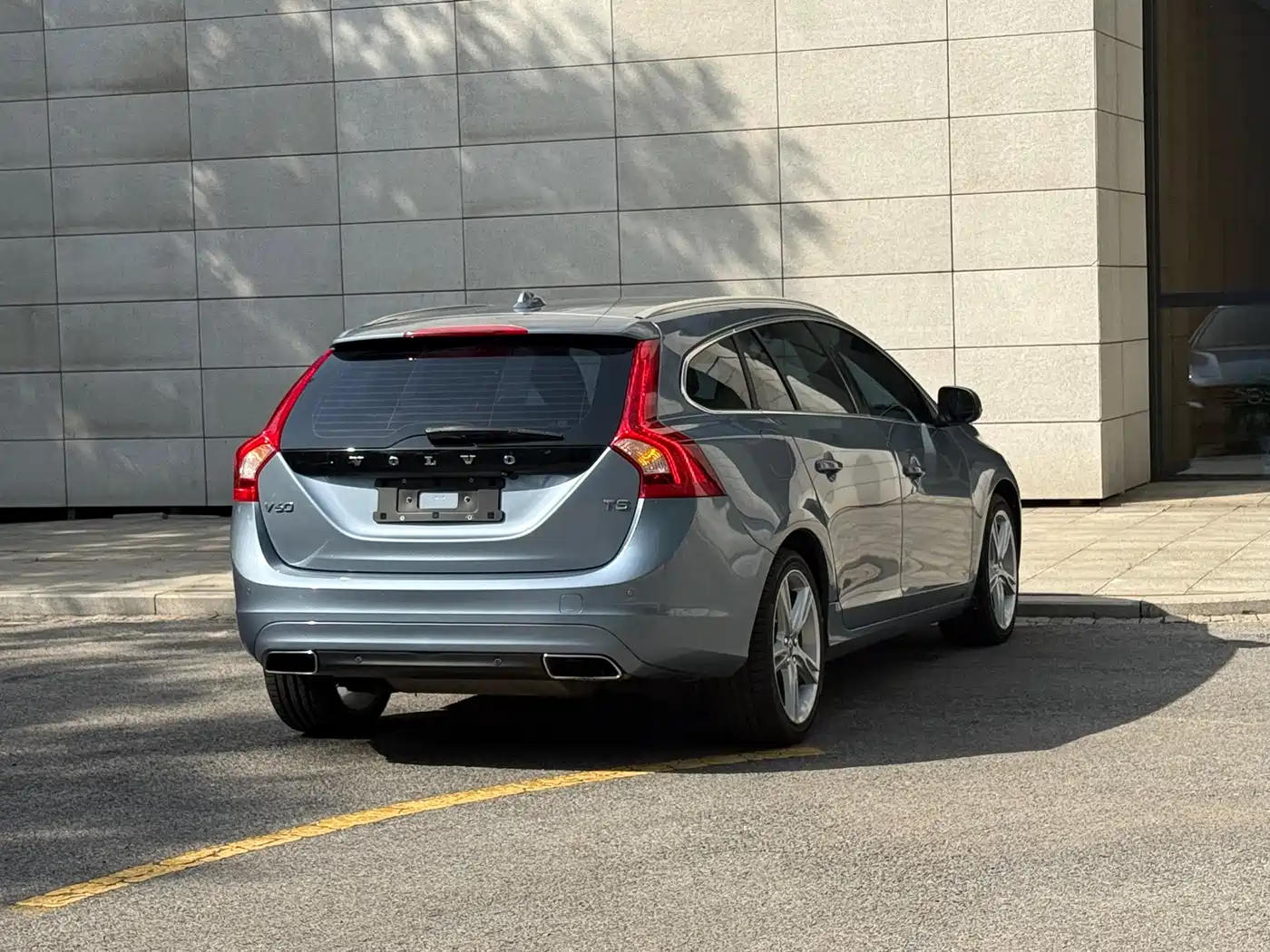 Volvo V60 2017 2017 T5 Zhi Ya Edition China V