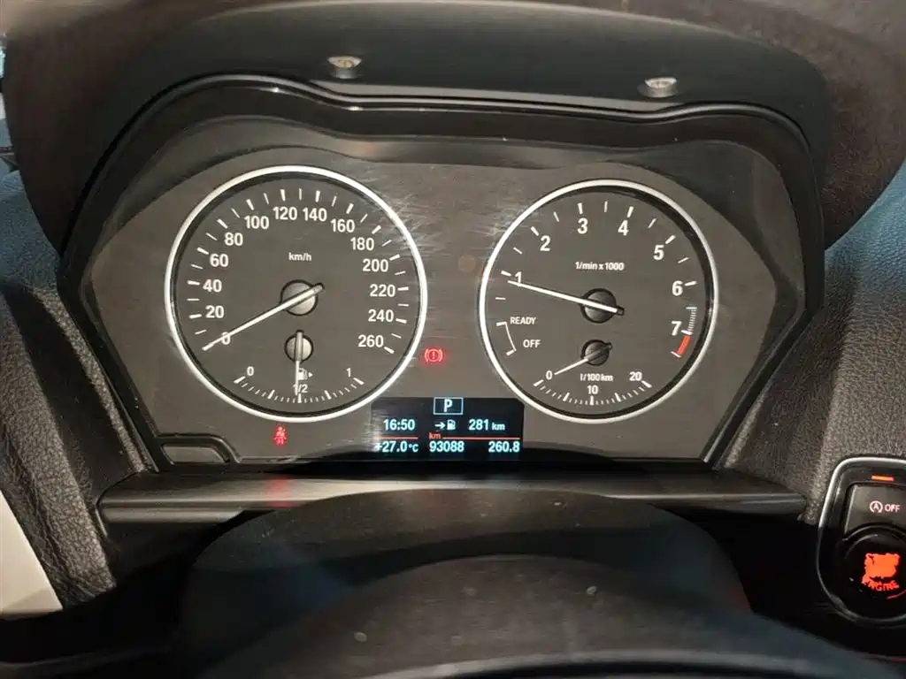 BMW 1 Series (Import) 2016 120i Leading Model фото 12