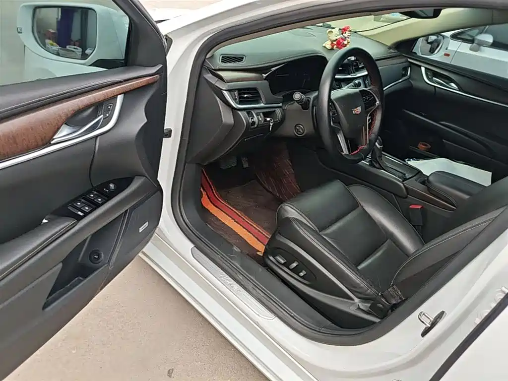 Cadillac XTS 2018 28T Elite фото 16