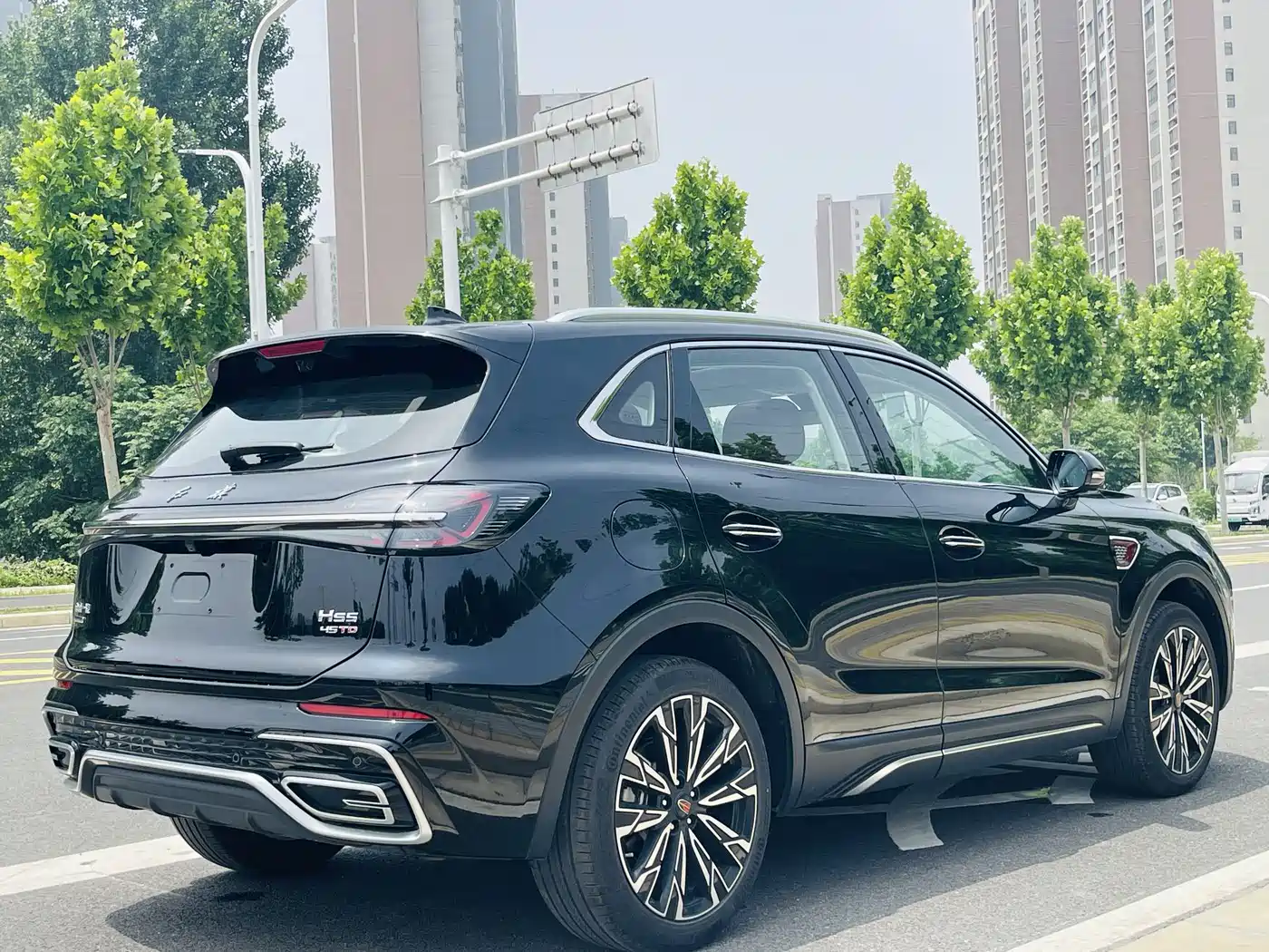 Hongqi HS5 2025 2.0T 4WD Qiling Pro фото 23