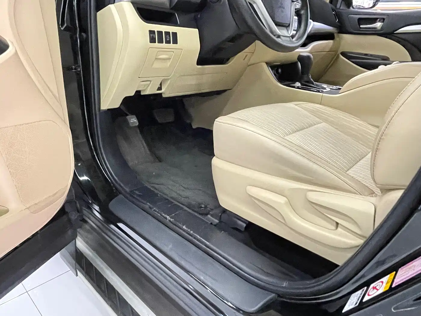 Toyota Highlander 2018 2.0T 4WD Elite 7-seater China VI фото 26