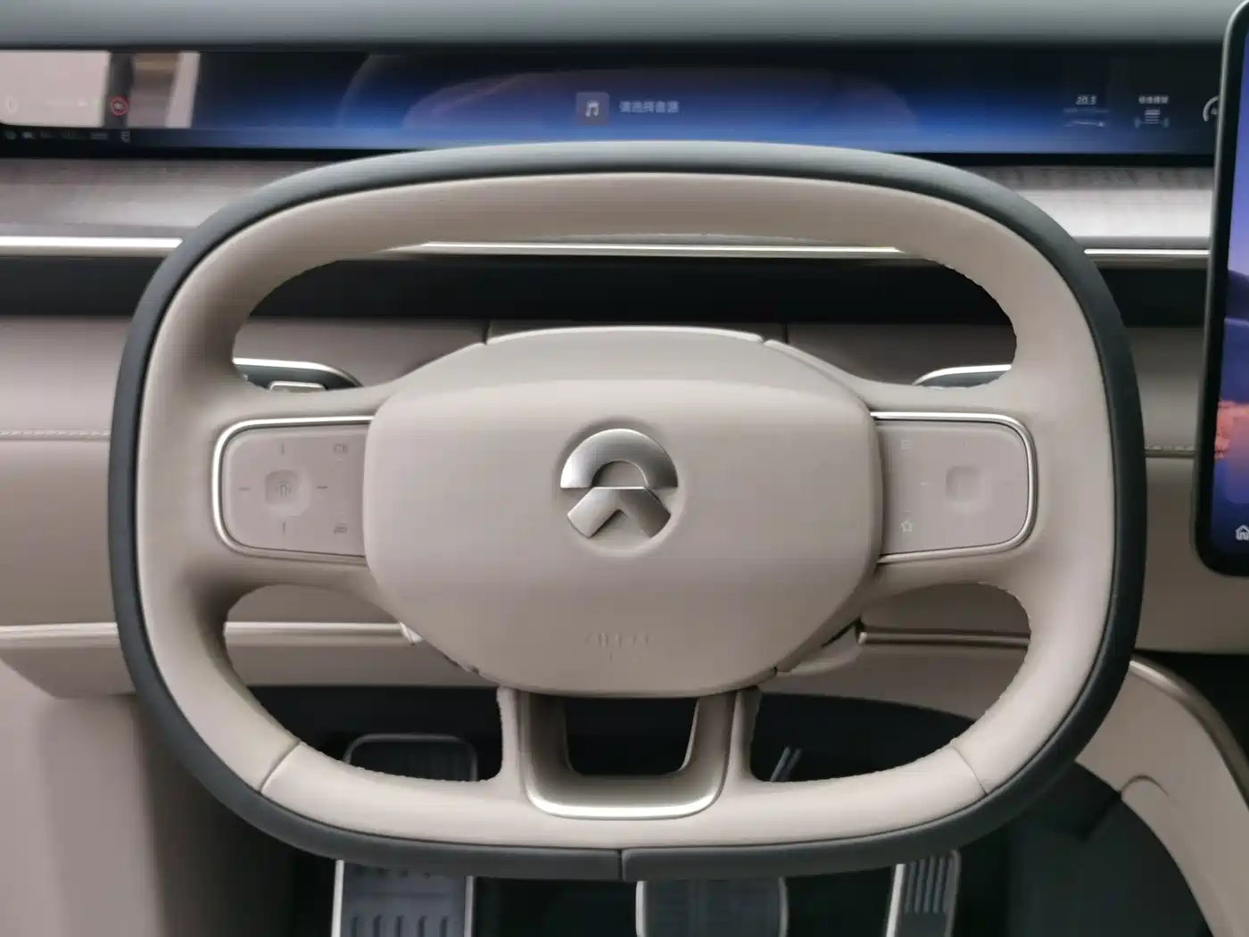 NIO ES9 2026