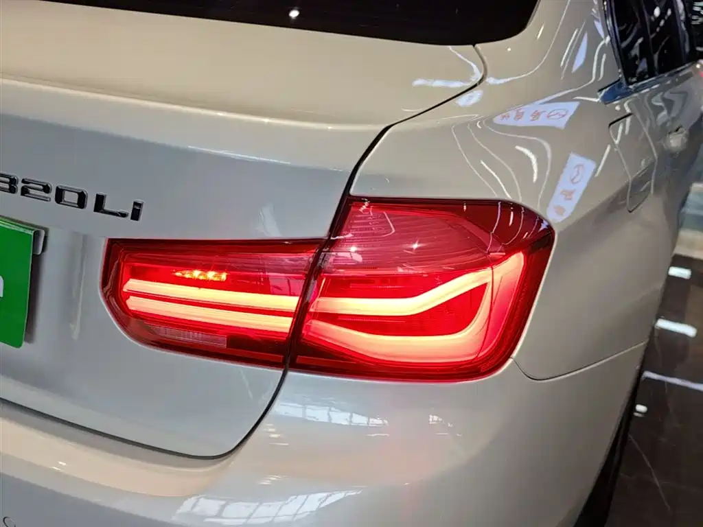 BMW 3 Series 2017 320Li Fashion фото 8