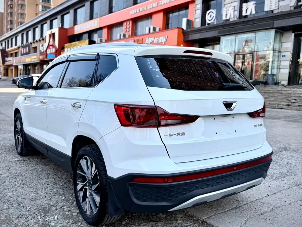 Фото 4 - Jetta VS5