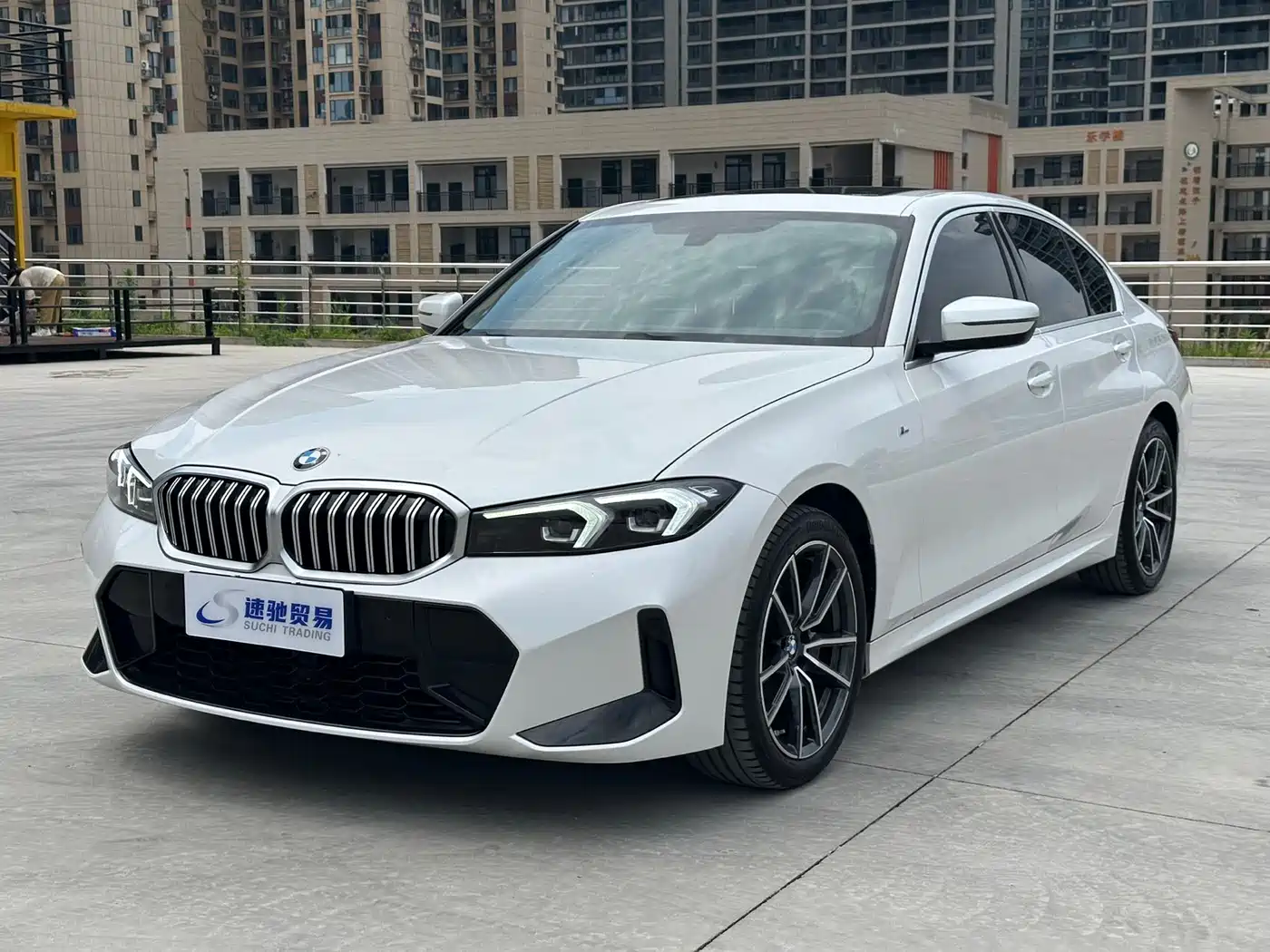 BMW 3-SERIES