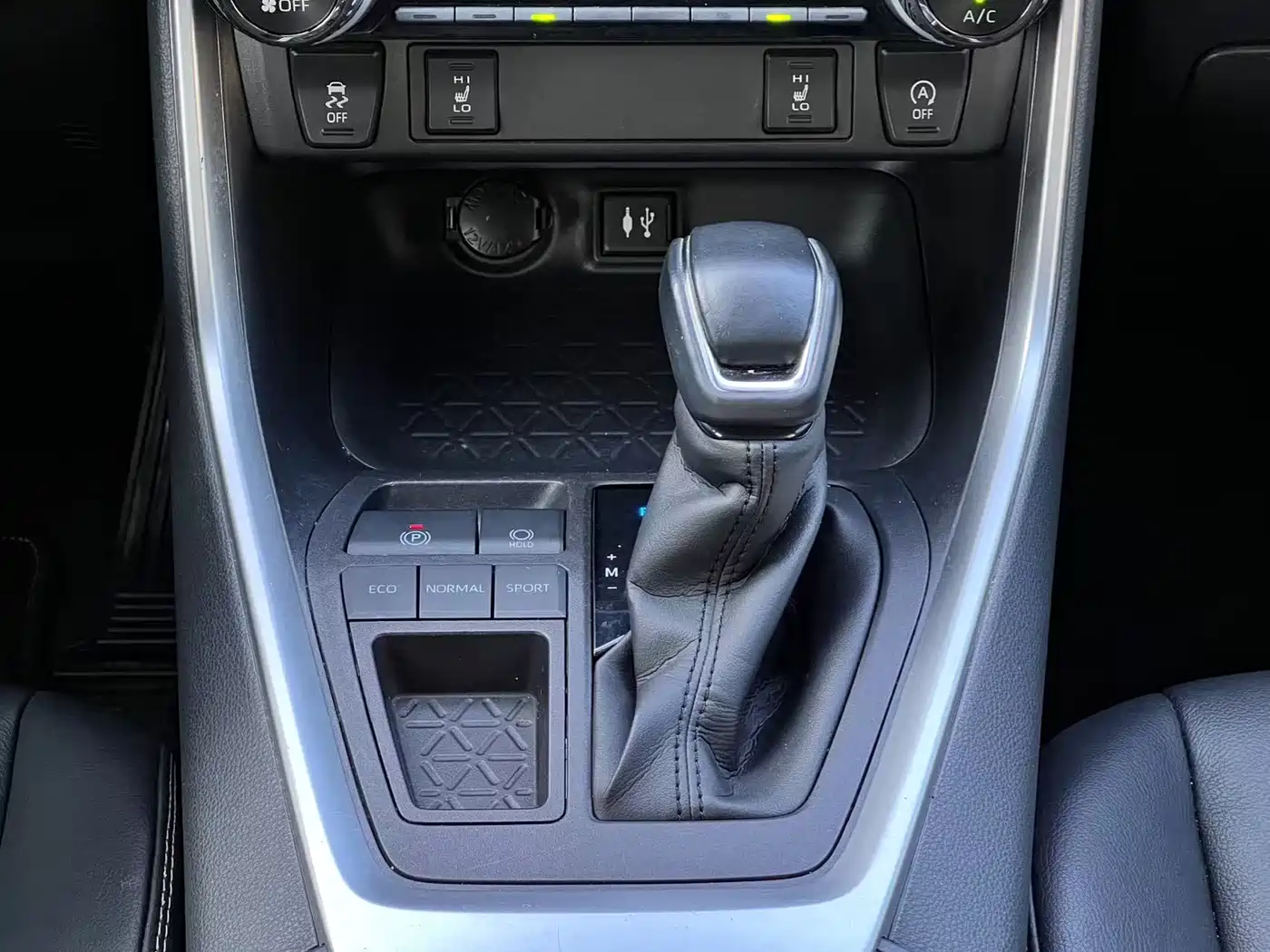 Toyota RAV4 Rongfang 2021 2.0L CVT 2WD Trend PLUS фото 14