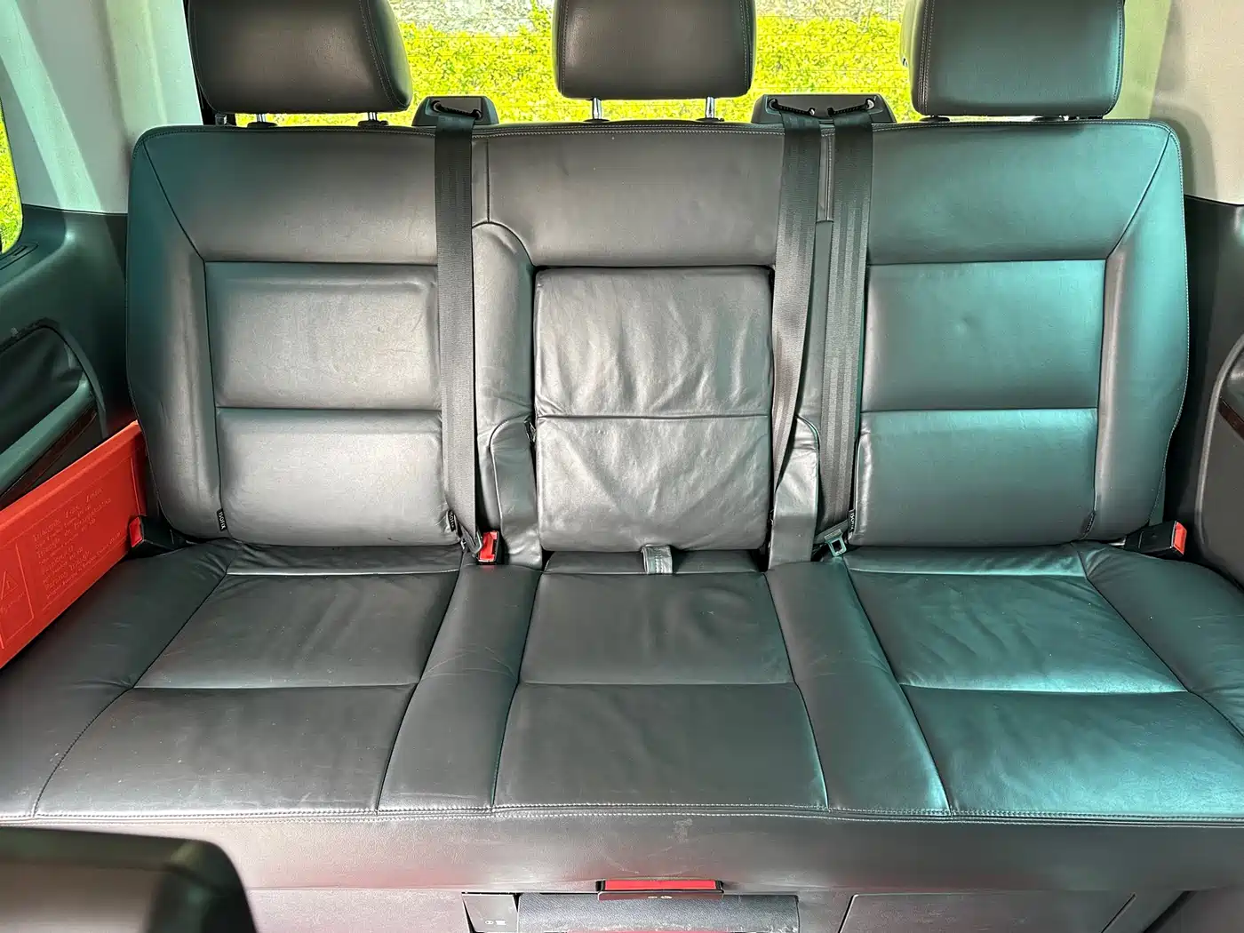 Volkswagen Multivan 2012 2.0TSI 2WD Luxury Edition фото 18