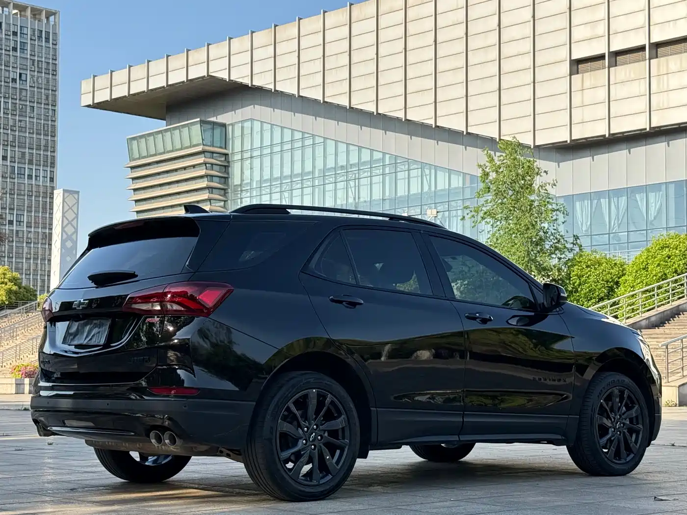 Chevrolet Equinox 2021 550T RS 4WD Intelligent Defender Edition фото 5