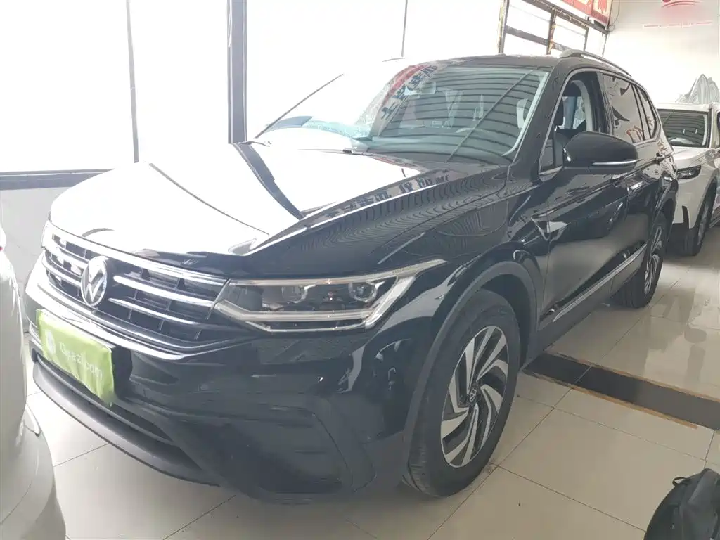 Volkswagen Tiguan L 2025 Model 300TSI Auto 2WD Dragon Edition фото 2