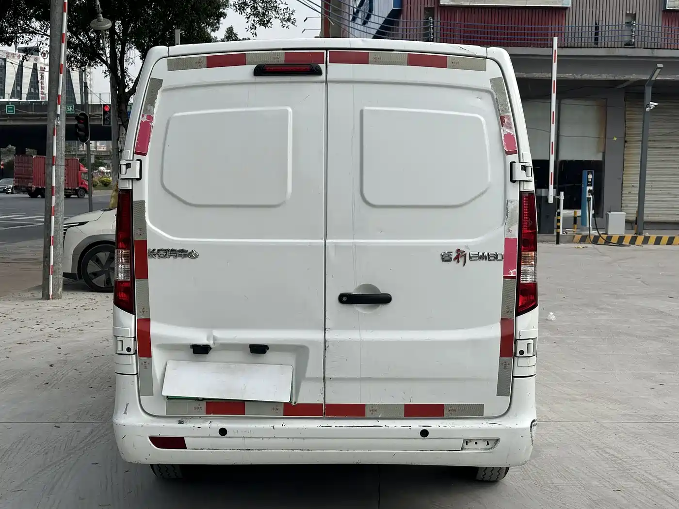 CHANGAN CHANGAN RUIXING EM80