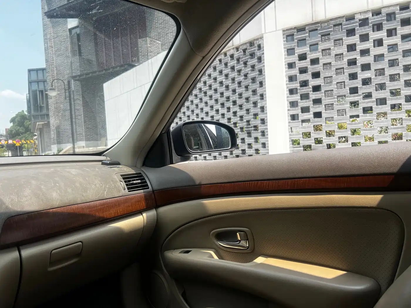 Nissan Sylphy 2010 2009 Model 1.6XL Automatic Luxury Sunroof Edition