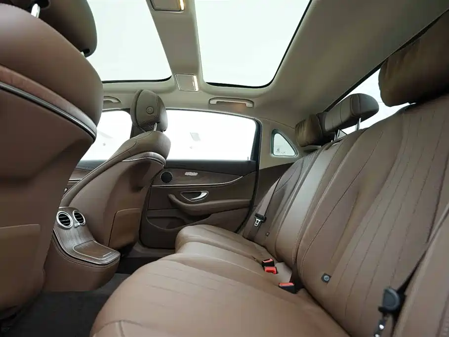 Mercedes-Benz E-Class 2023 Facelift E 300 L Fashion фото 19