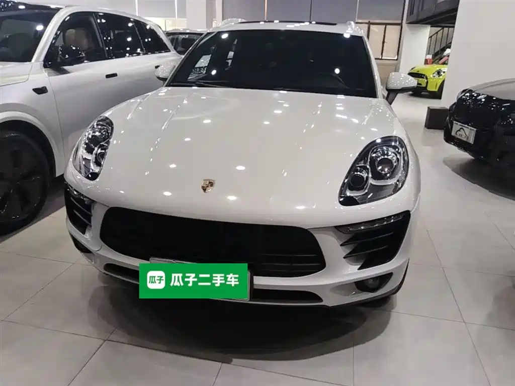 Porsche Macan 2017 Macan 2.0T фото 3