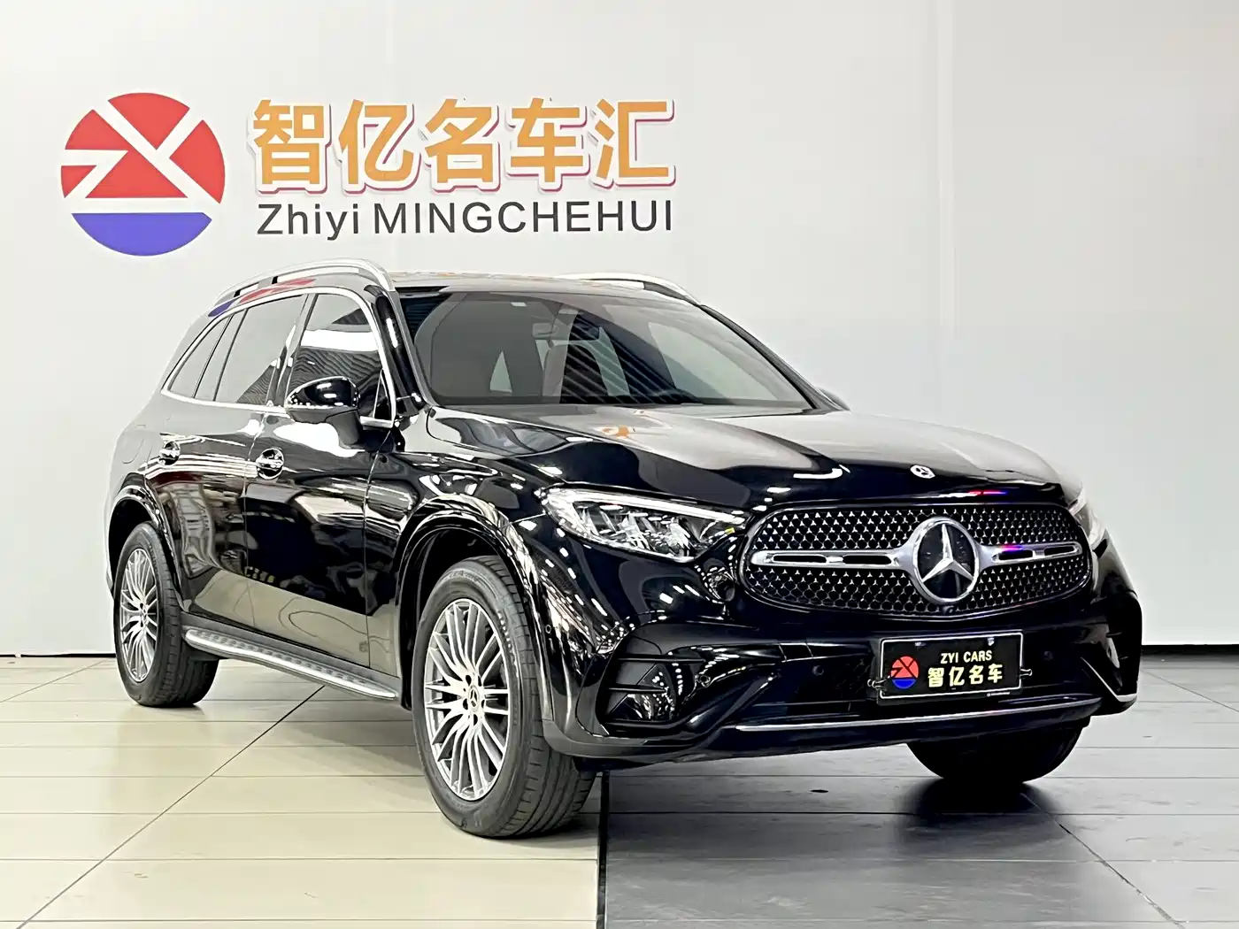 MERCEDES-BENZ GLC