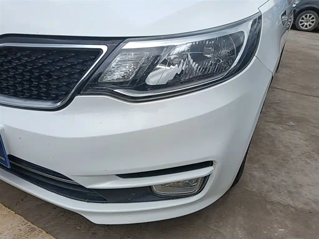 Kia K2 2015 Sedan 1.4L MT GLS фото 24