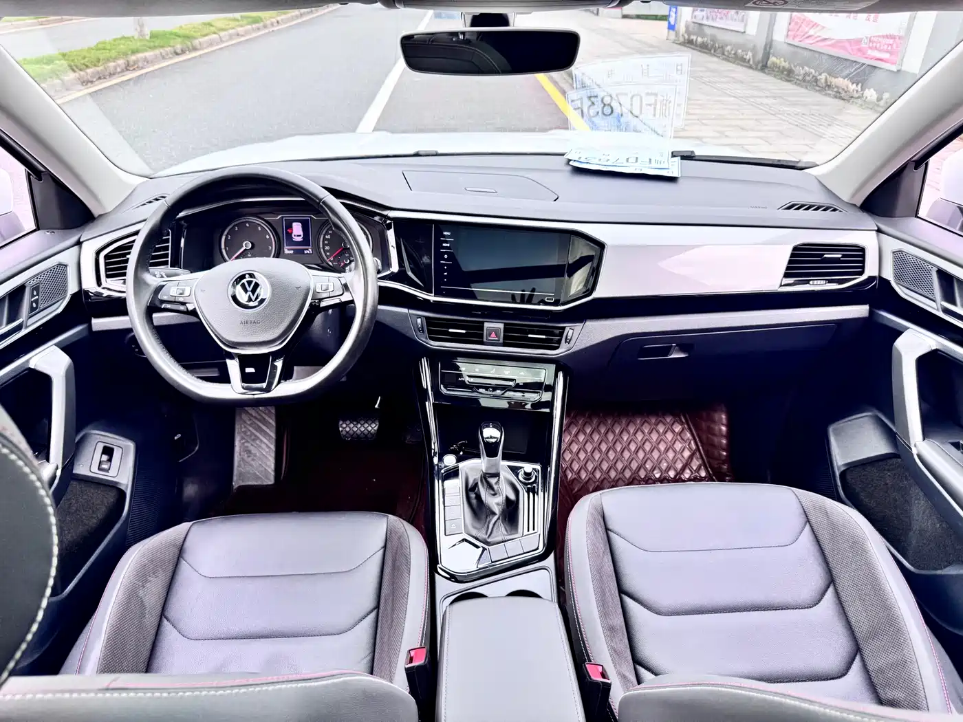 Volkswagen Tayron 2022 280TSI 2WD Luxury Smart Connect Edition фото 11