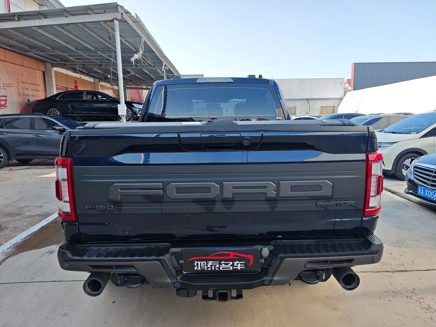 FORD F-150 RAPTOR