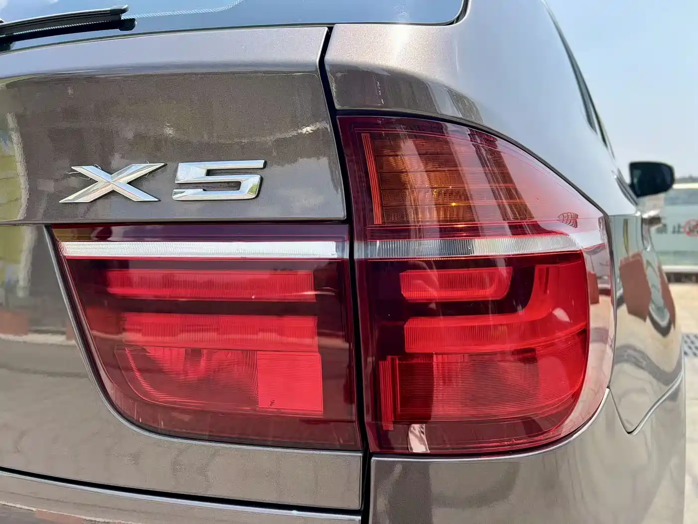 BMW X5 (Import) 2011 xDrive35i Leading Edition фото 11