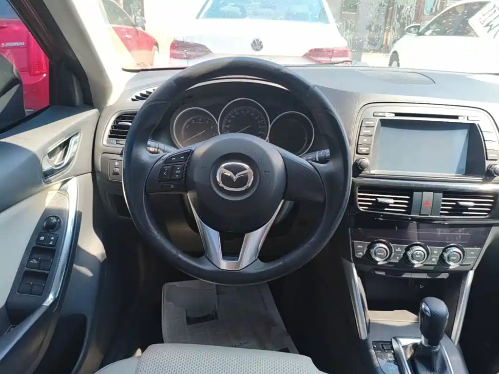 Фото 11 - Mazda CX-5