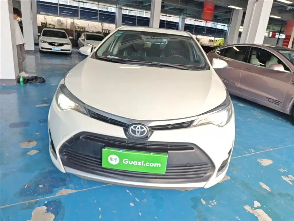 Toyota Levin 2017 Facelift 185T CVT Elite (China V) фото 3