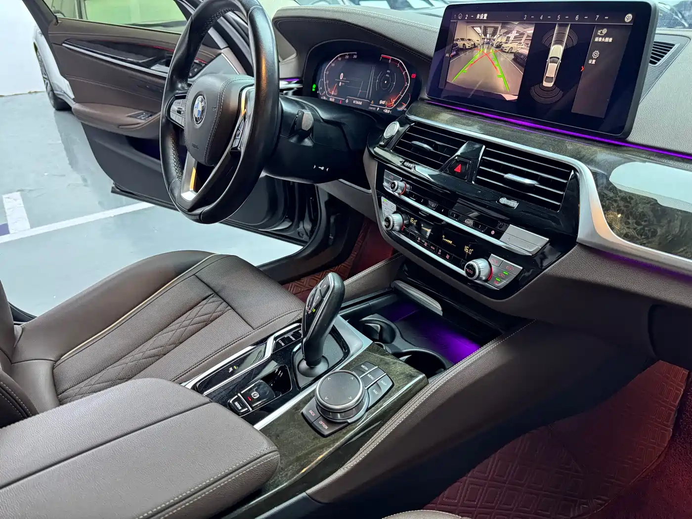 BMW 5 Series 2021 525Li Luxury Package фото 12