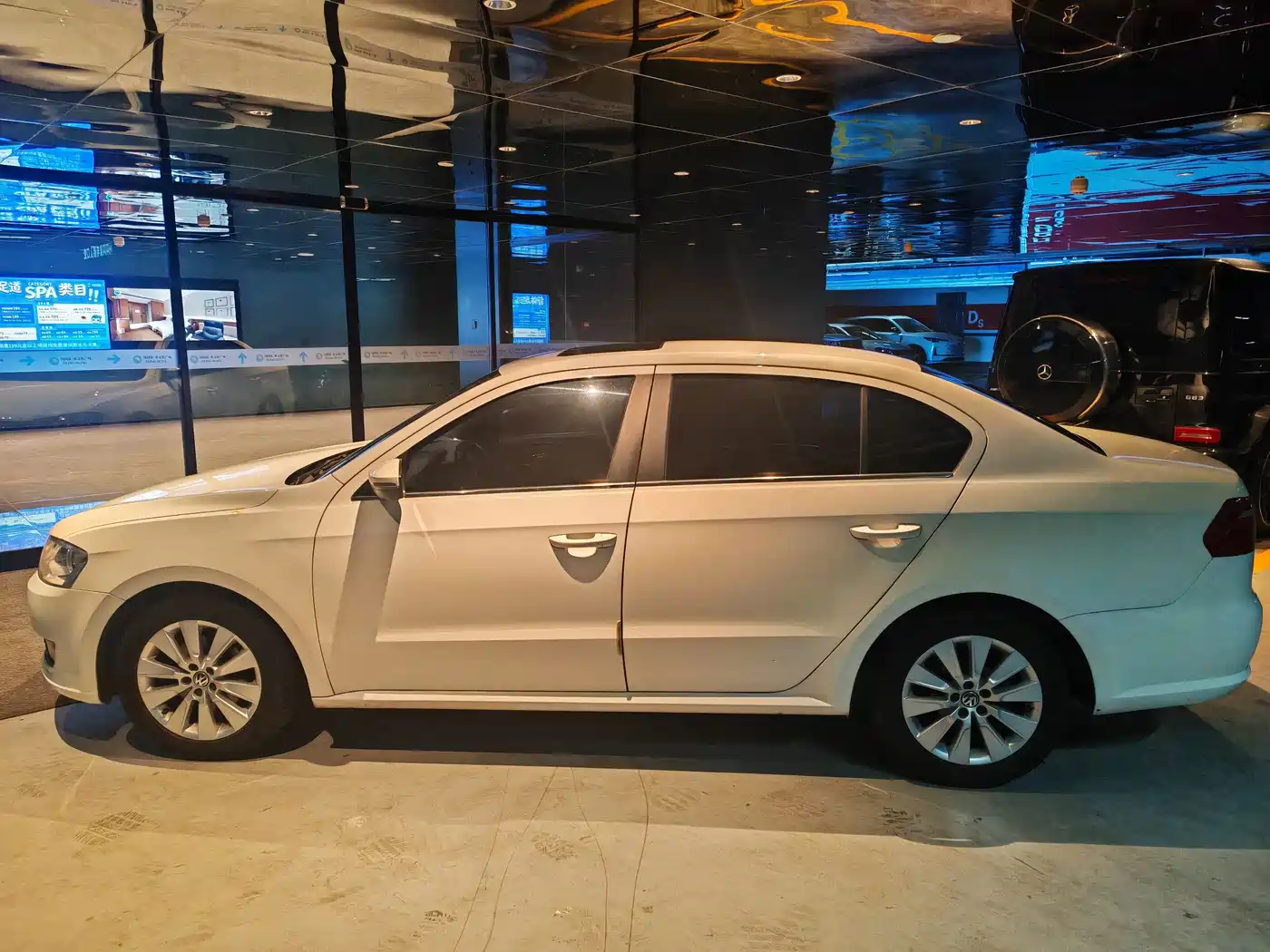 Фото 8 - Volkswagen Lavida