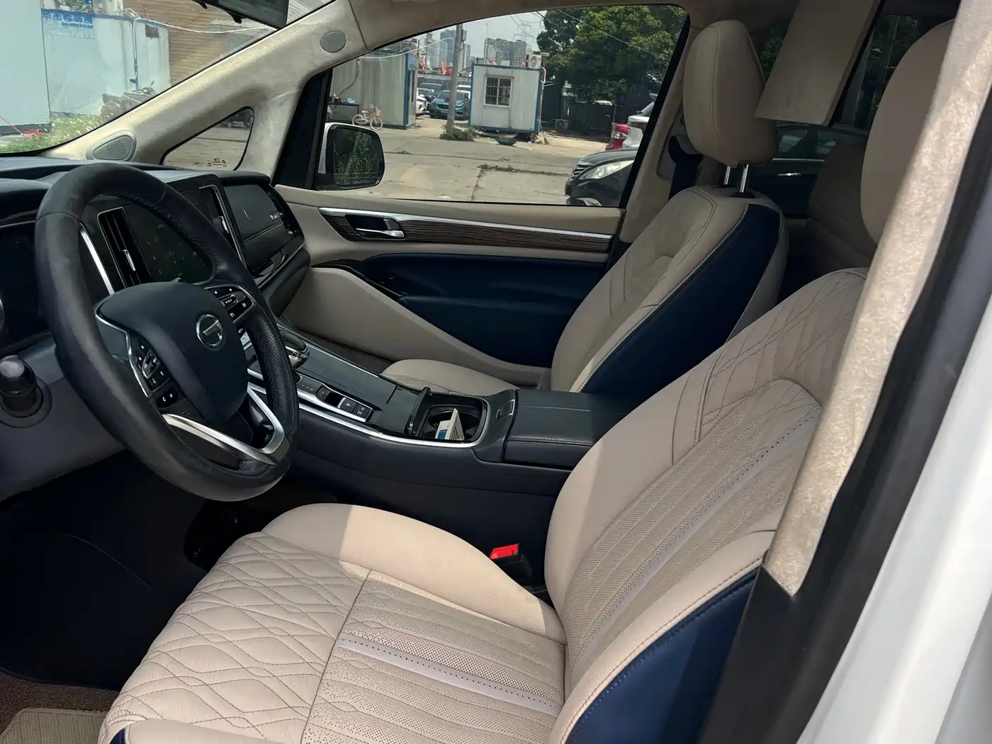 GAC Trumpchi Trumpchi M8 2021 Master Series 390T Prestige Edition фото 9