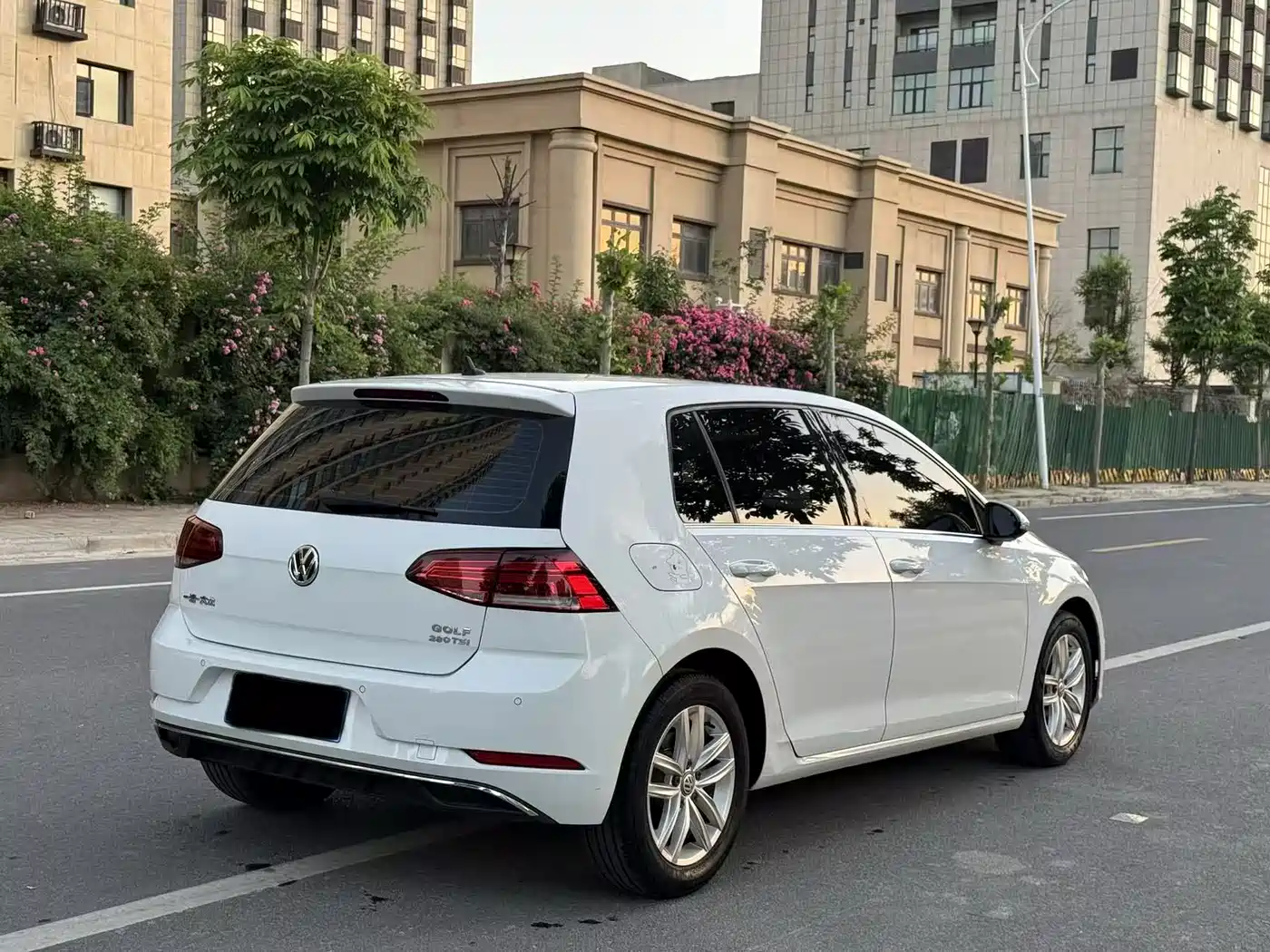 Volkswagen Golf 2019 280TSI DSG Comfort China VI фото 4
