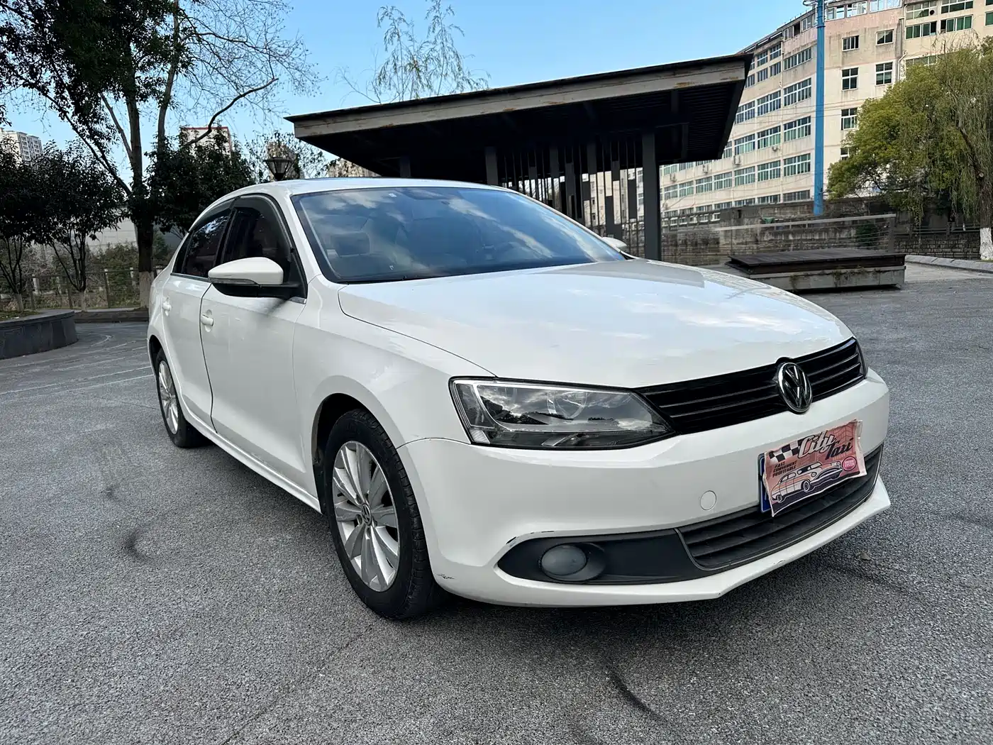 Volkswagen Sagitar 2014 1.6L Manual Comfort фото 2