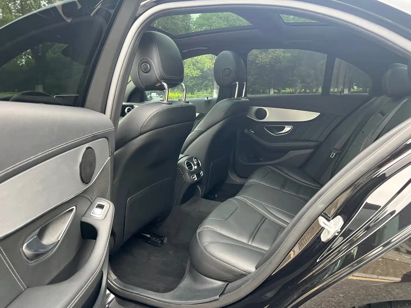 Mercedes-Benz C-Class AMG 2015 AMG C 63 фото 8