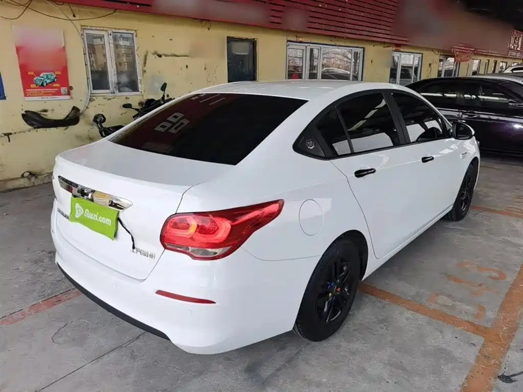 Chevrolet Cavalier 2019 320 Auto Sunroof Enjoyment Edition фото 7