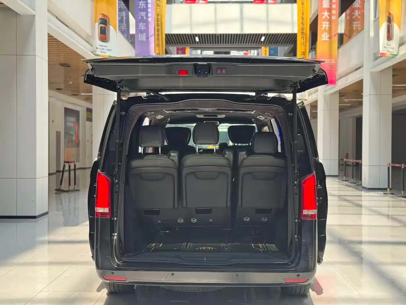 Mercedes-Benz Vito 2020 2.0T Business Edition (7-seater) фото 11