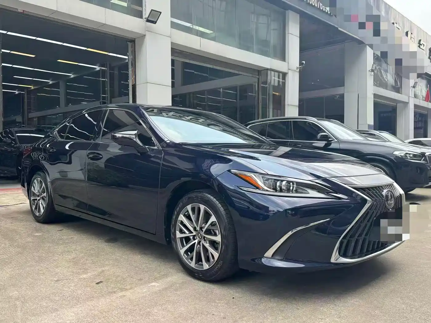 Lexus ES 2021 200 Excellence Edition фото 3