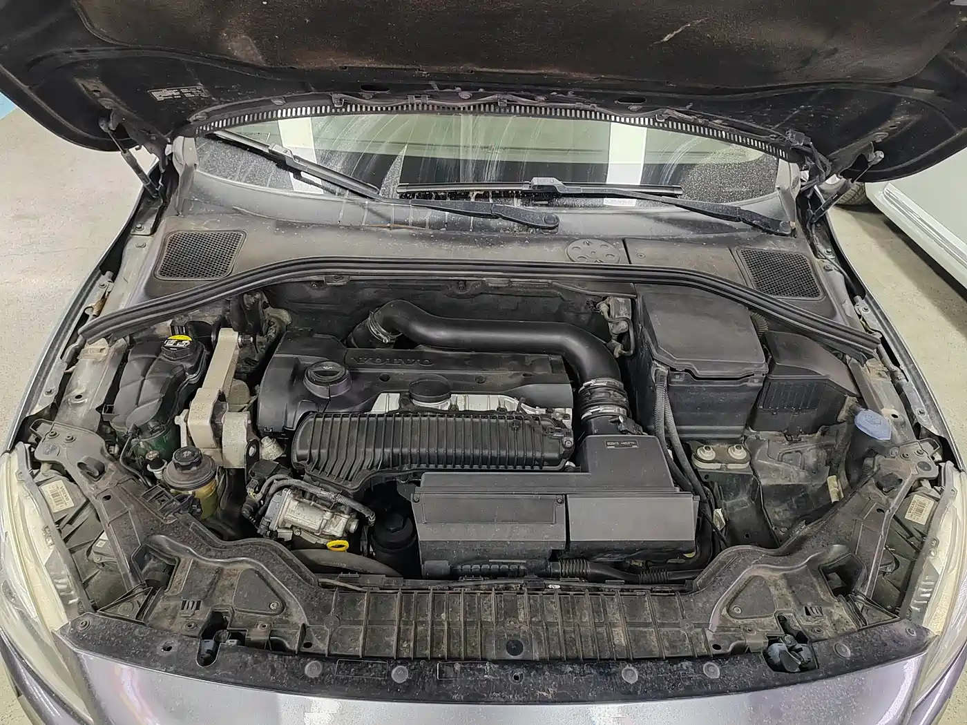 Фото 11 - Volvo V60