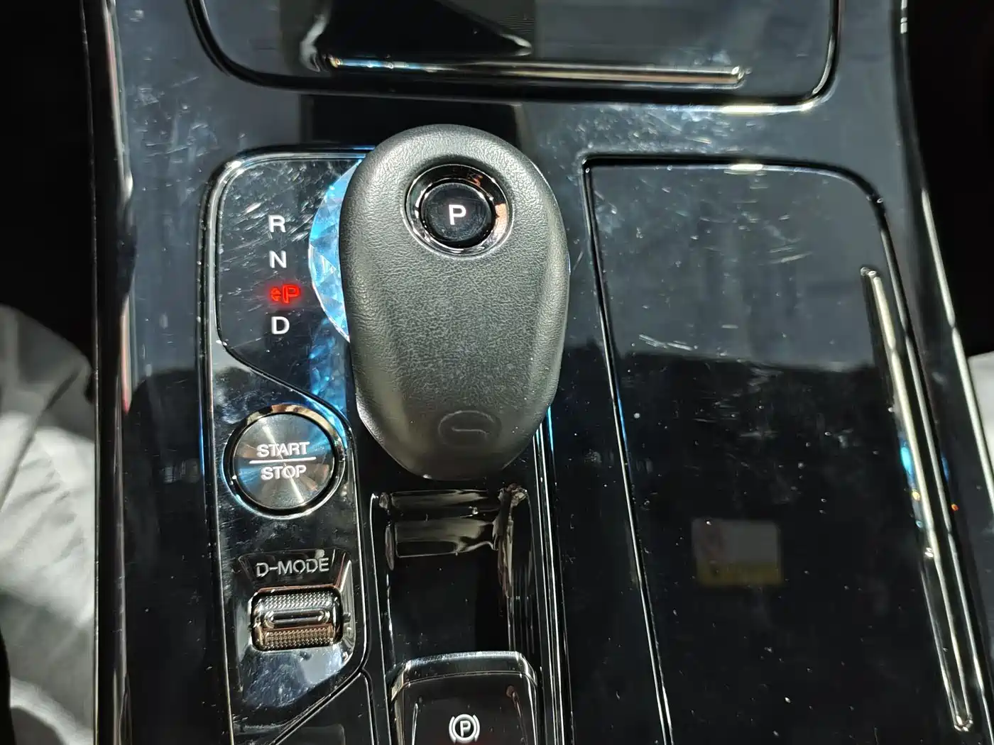 GAC Trumpchi Trumpchi M8 2023 Master Series Dual Hybrid Flagship Edition фото 13