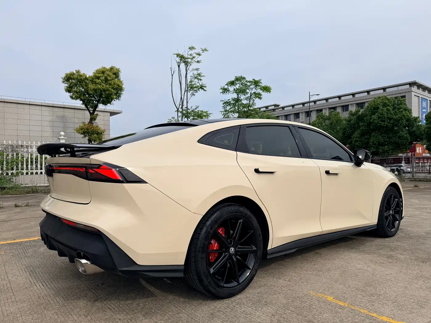 CHANGAN UNI-V