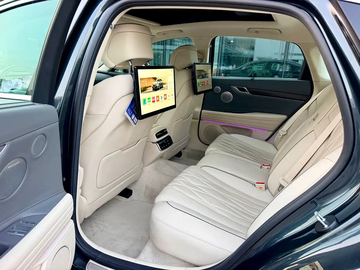 Genesis G80 2025 2024 2.5T 4WD Flagship Edition