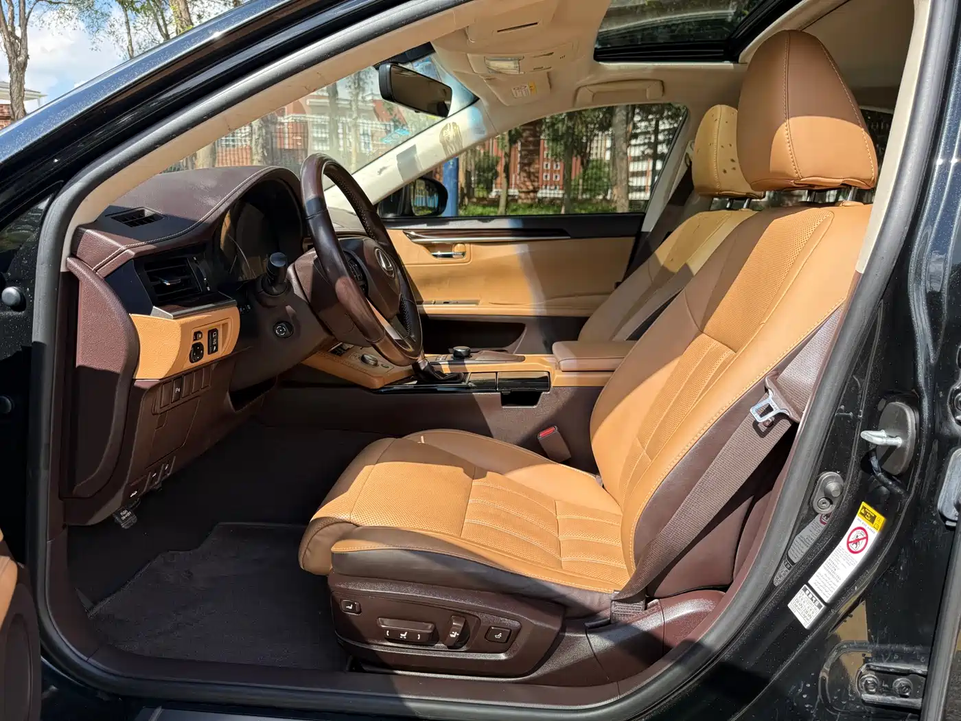 Lexus ES 2016 250 Midnight Special Limited Edition фото 7