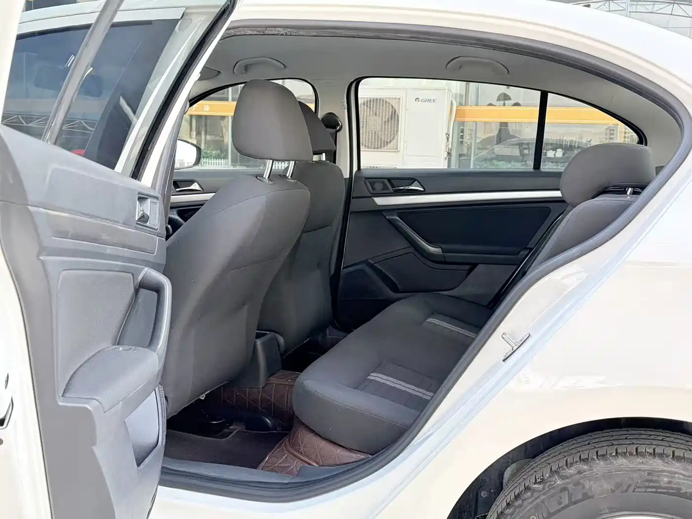 Volkswagen Lavida 2019 Lavida Start 1.5L Auto Trend (China VI) фото 9
