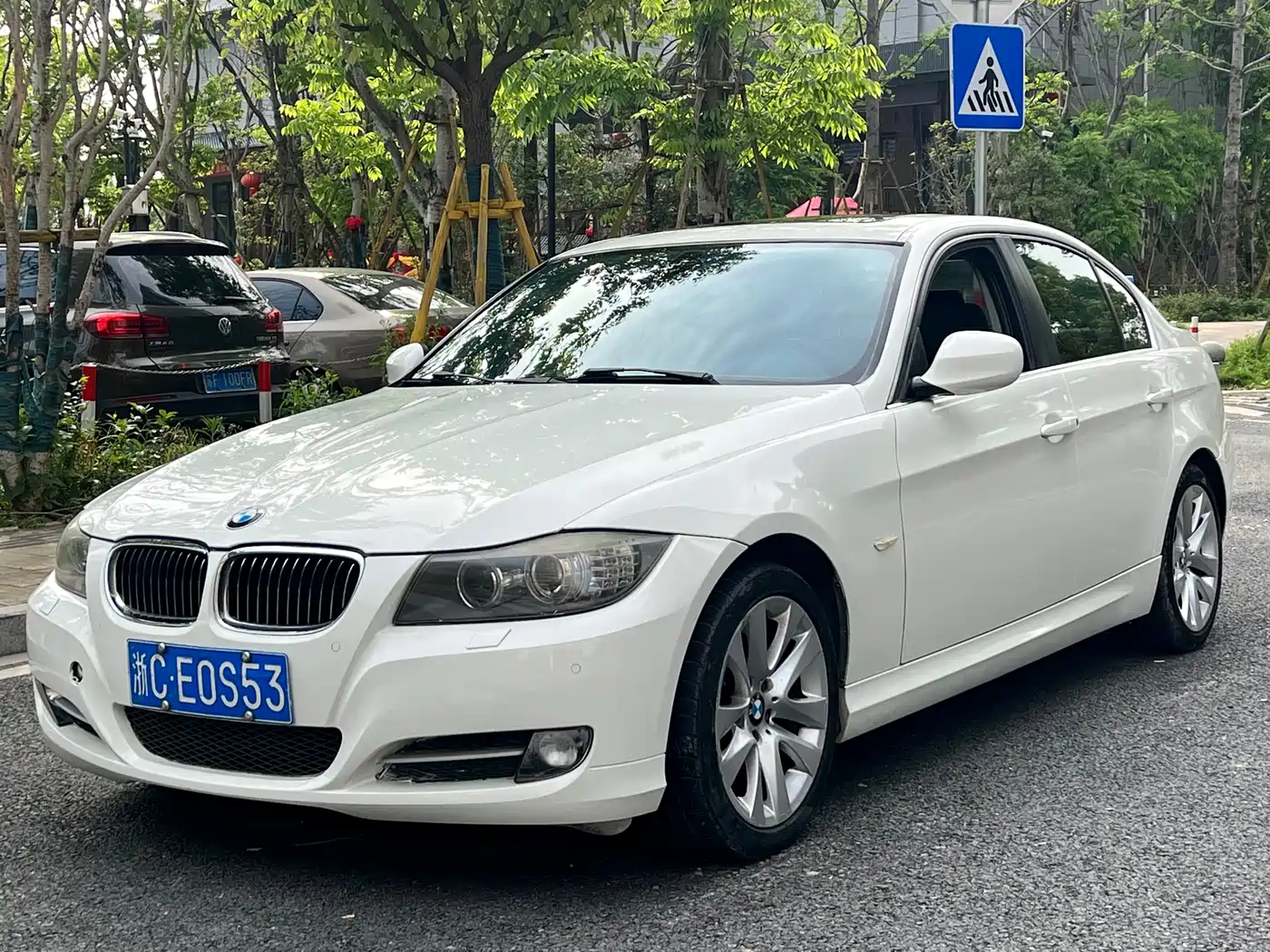 BMW 3 Series 2012 320i Luxury