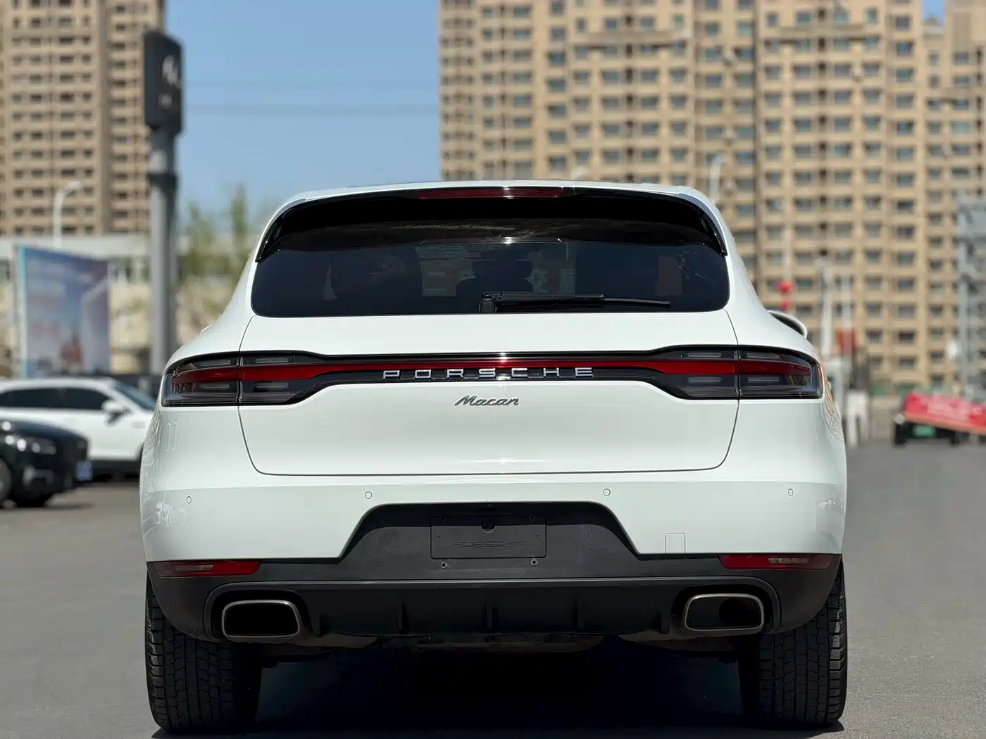 Porsche Macan 2018 Macan 2.0T фото 8