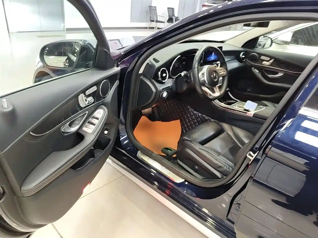 Mercedes-Benz C-Class 2020 Facelift C 260 L Sport фото 16