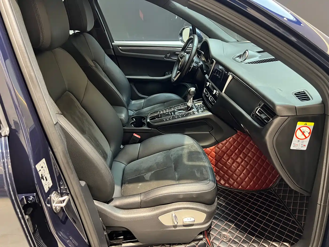 Porsche Macan 2018 Macan 2.0T фото 20