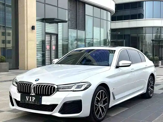 BMW 5 Series 2022 Facelift 530Li Premium M Sport Package