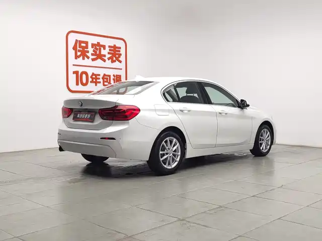 BMW 1 Series 2018 Facelift 118i Fashion — фото 2