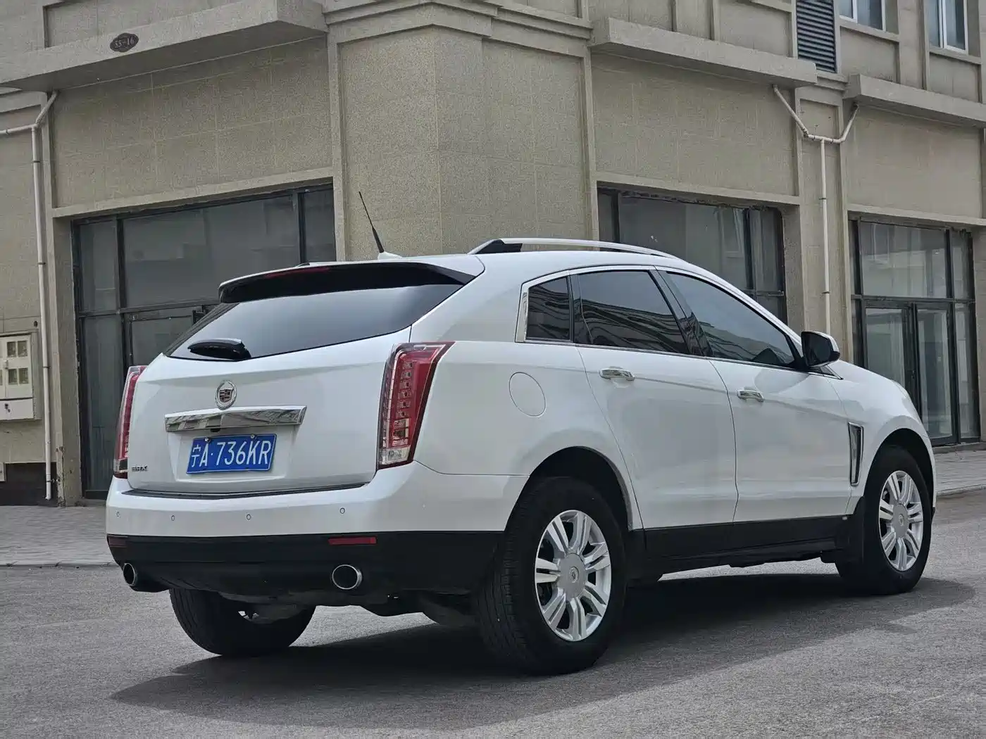 Cadillac SRX 2014 3.0L Elite Model фото 9