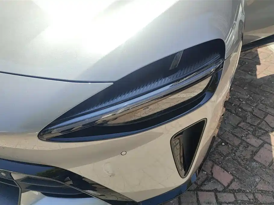Xiaomi Auto Xiaomi YU7 2025 Extended Range RWD Edition фото 5